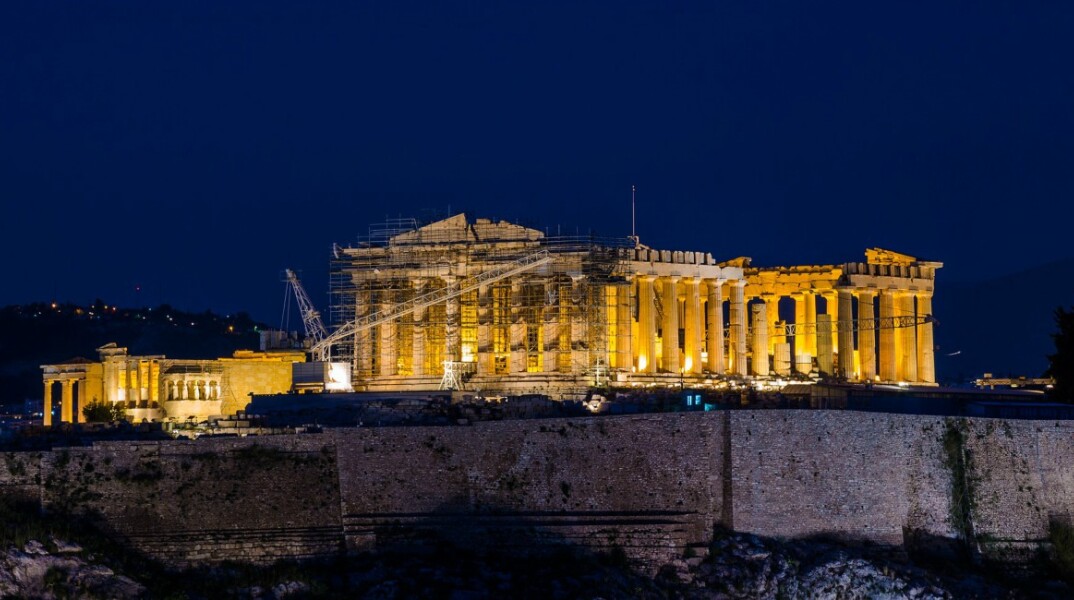 acropolis.jpg