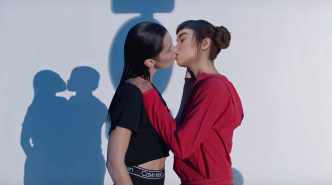 Μπέλα Χαντίντ