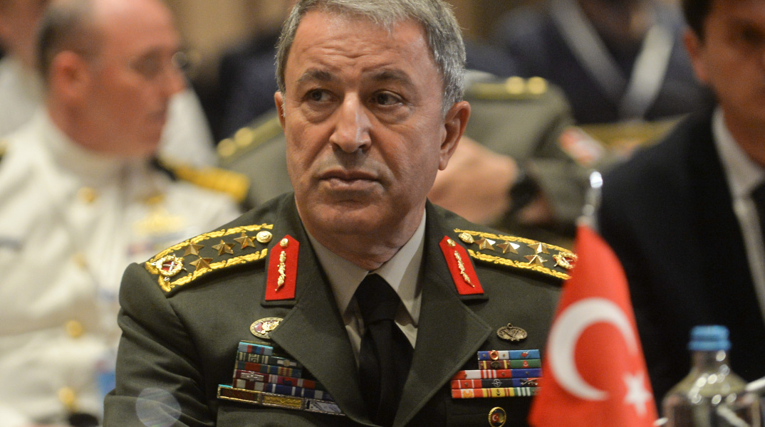 «Ανεύθυνες δηλώσεις» καταλογίζει στην ελληνοκυπριακή πλευρά ο Τούρκος υπουργός Άμυνας 