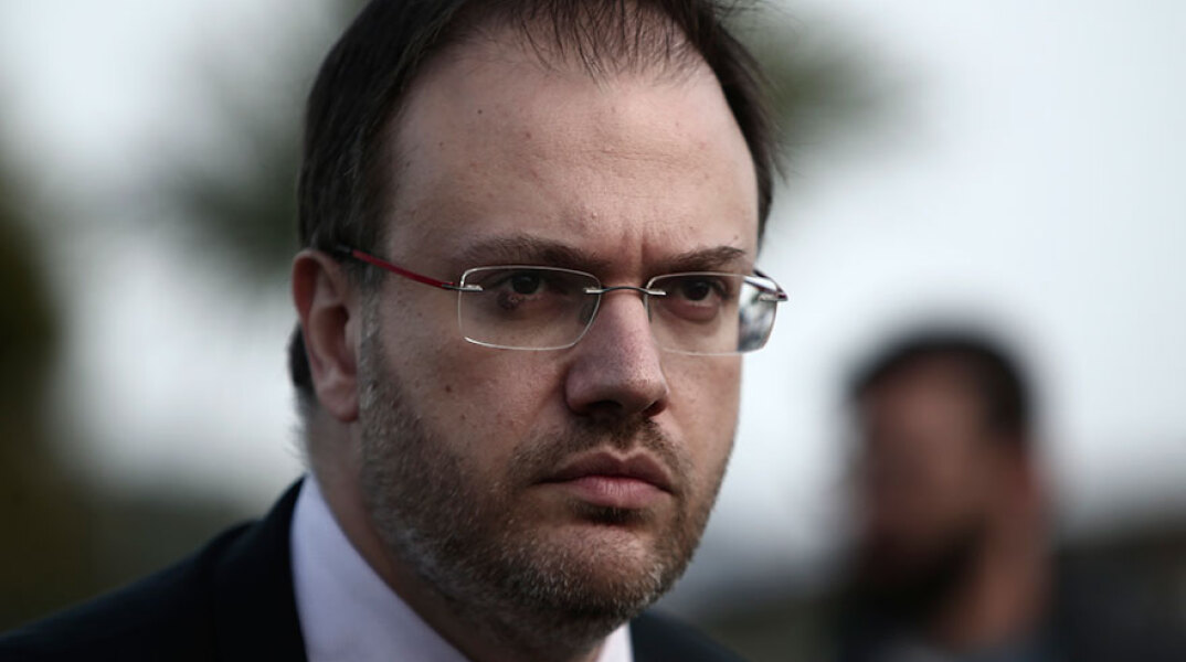 Θανάσης Θεοχαρόπουλος