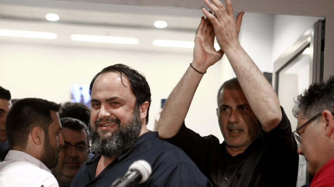 Βαγγέλης Μαρινάκης - Γιάννης Μώραλης 