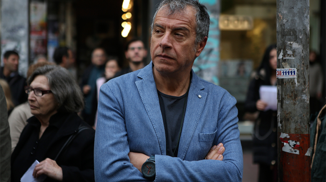 Σταύρος Θεοδωράκης