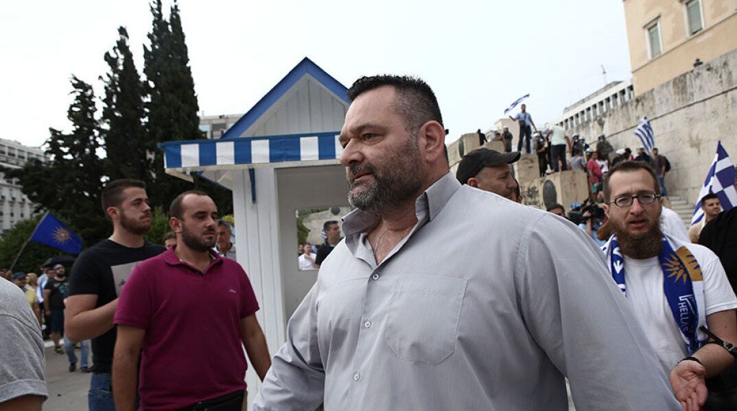 Γιάννης Λαγός 