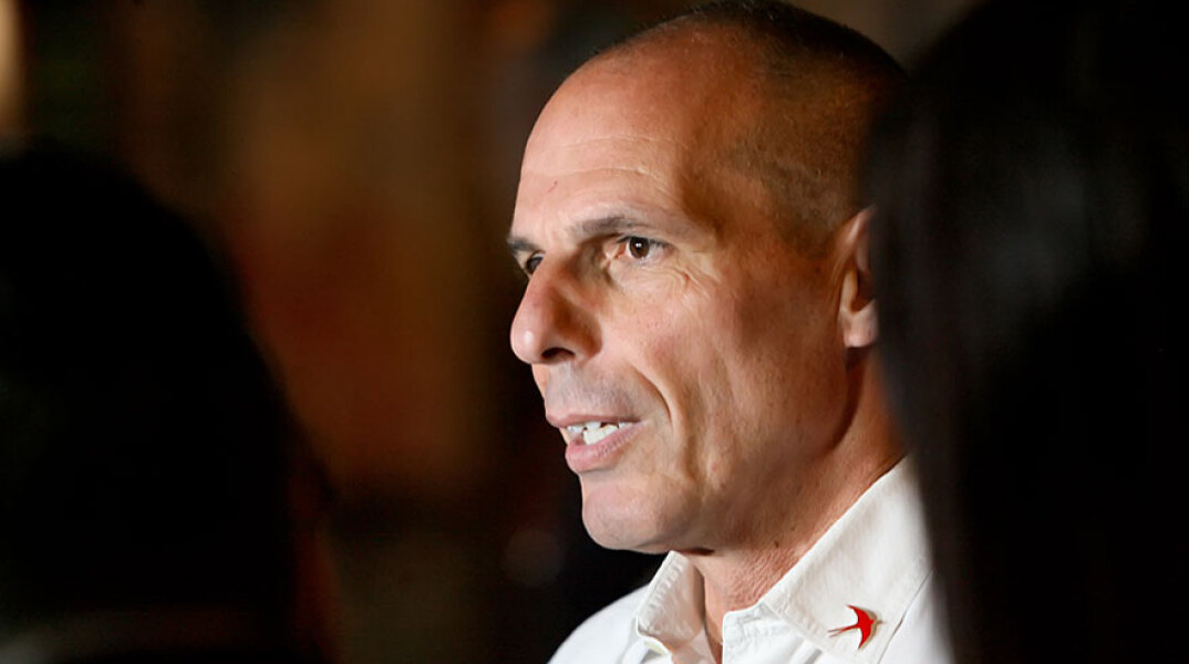 Γιάνης Βαρουφάκης