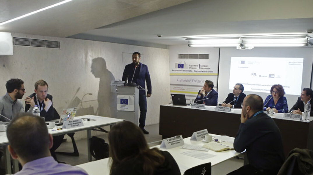  Χρήστος Σίμος 