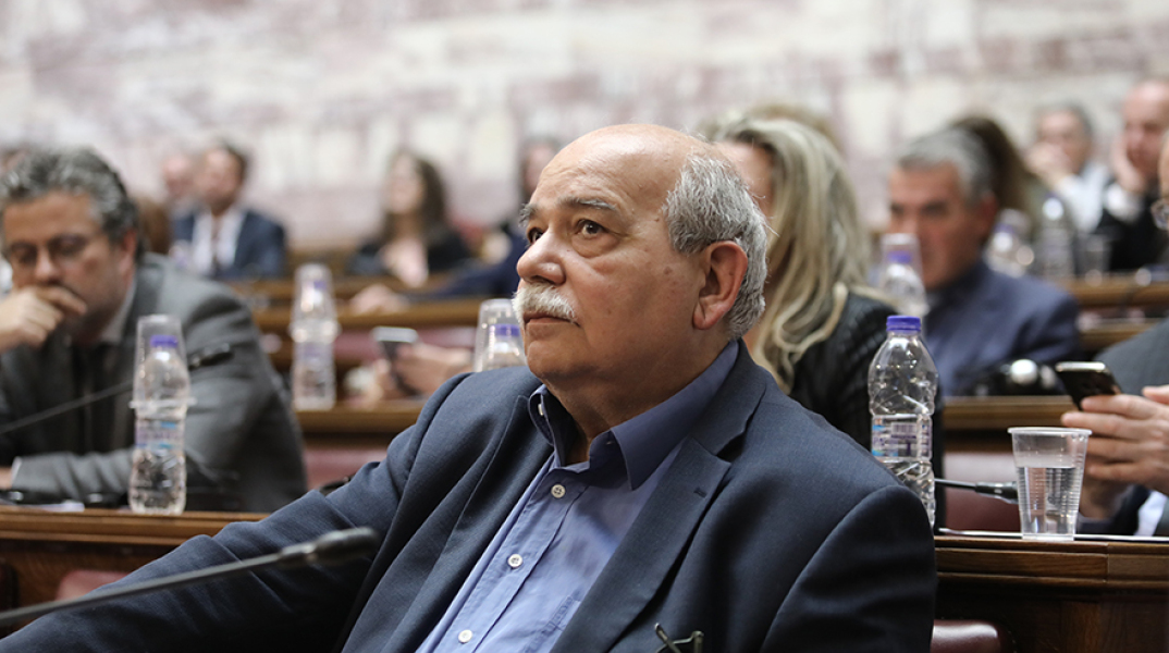 Νίκος Βούτσης