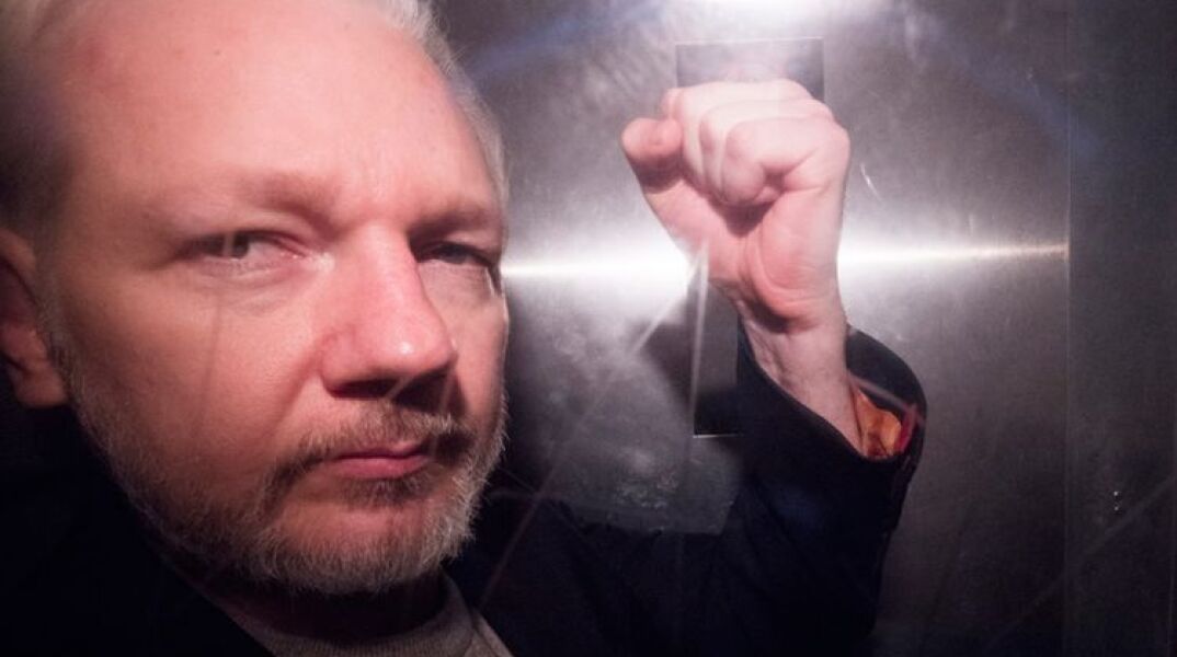 julian-assange