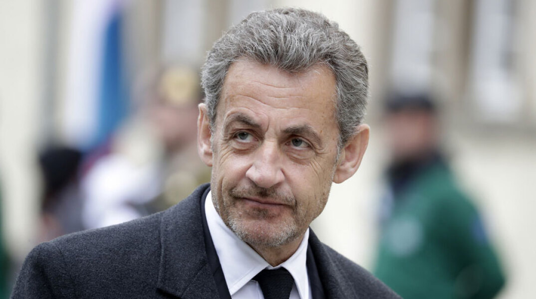 Νικολά Σαρκοζί 