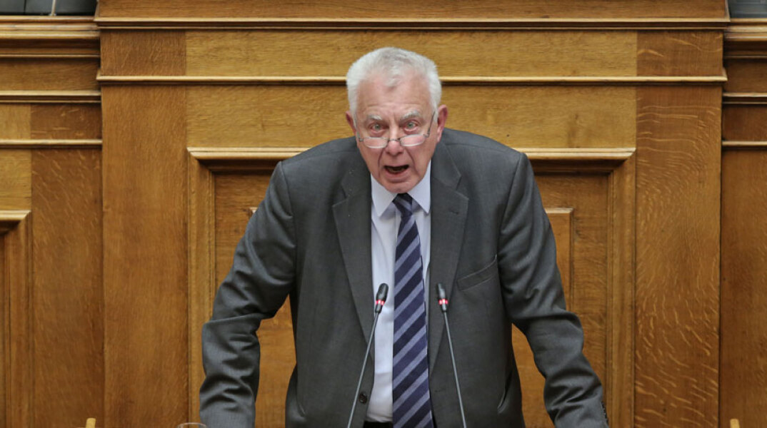 Παναγιώτης Πικραμένος 