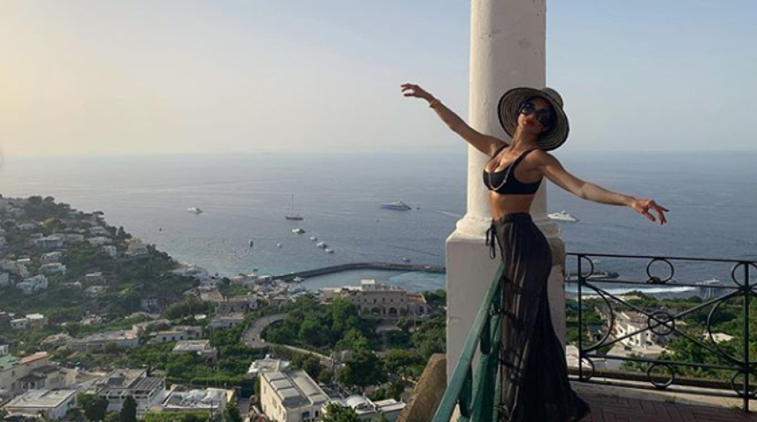 Διακοπές στο Capri για τη Nicole Scherzinger