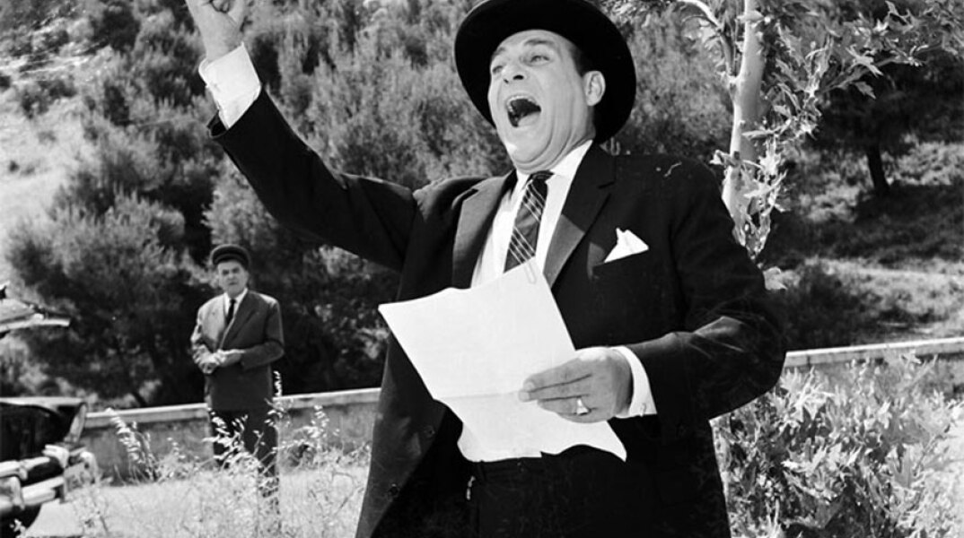 Ο Λάμπρος Κωνσταντάρας ως Μαυρογιαλούρος  