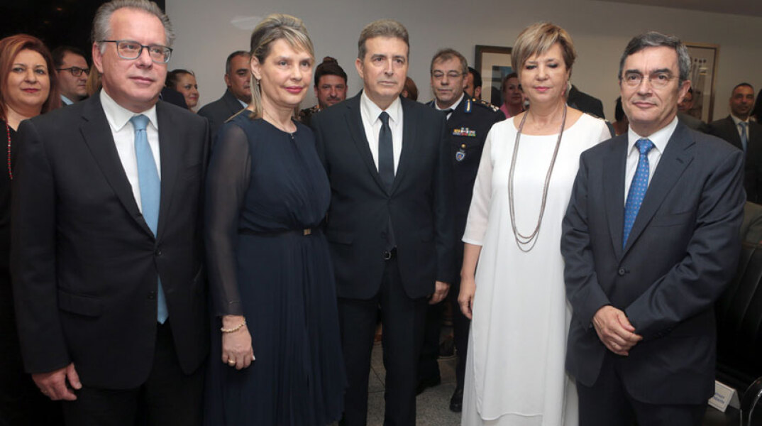 Τελετή παράδοσης-παραλαβής στο Υπουργείο Προστασίας του Πολίτη