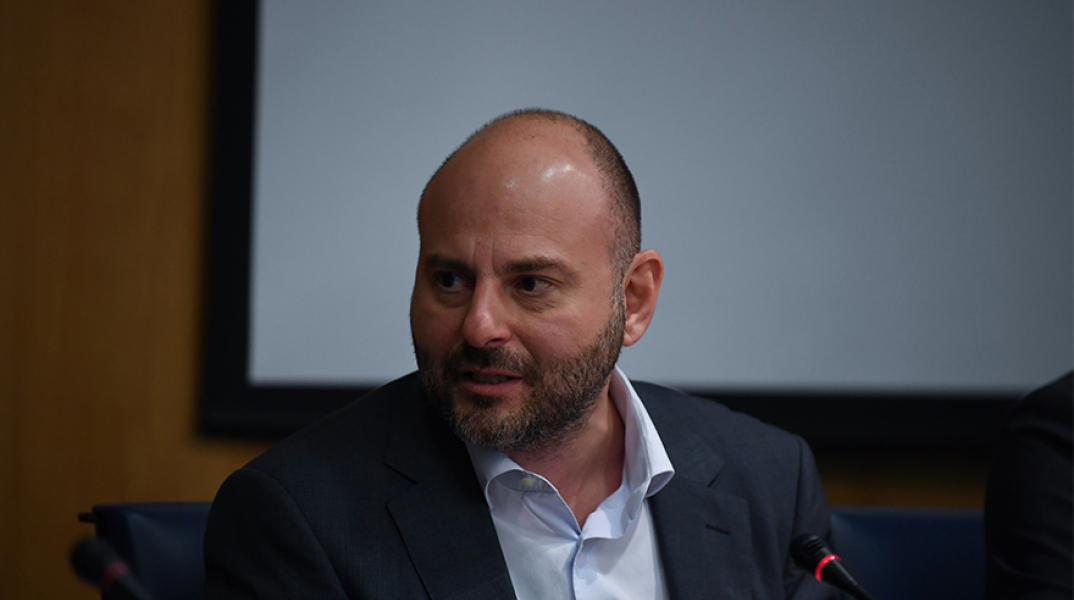 Γιώργος Στασινός