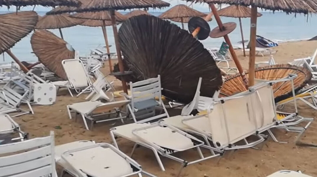 Η παραλία της Νέας Πλάγιας μετά την κακοκαιρία