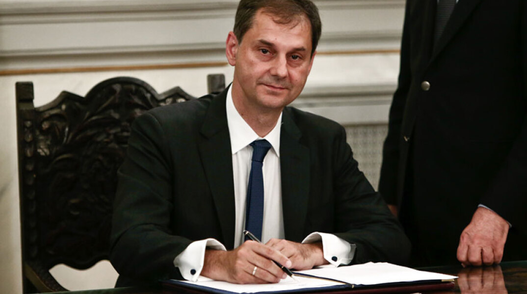 Χάρης Θεοχάρης