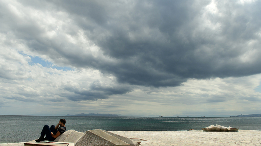 Συννεφιά στον Φλοίσβο