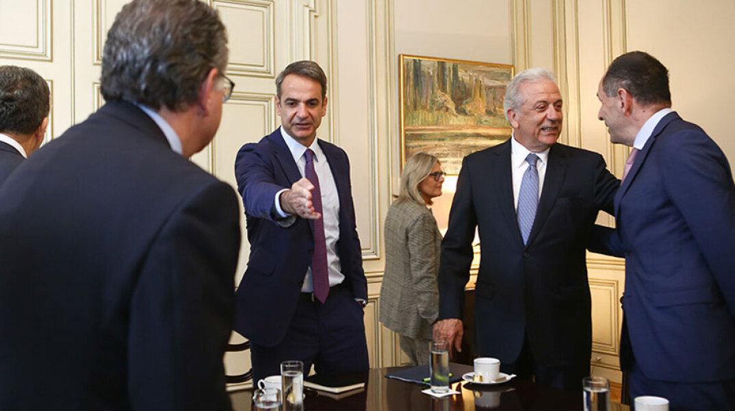 Σύσκεψη στο Μαξίμου για το μεταναστευτικό