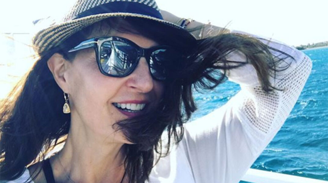 Νία Βαρντάλος