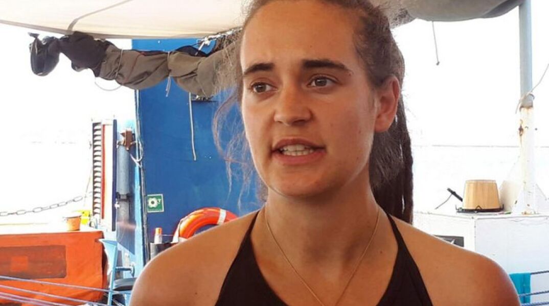 Καρόλα Ρακέτε