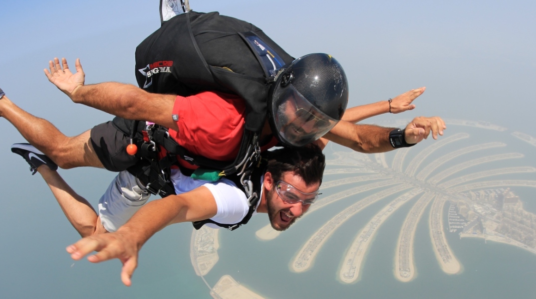 cover-skydiving.jpg