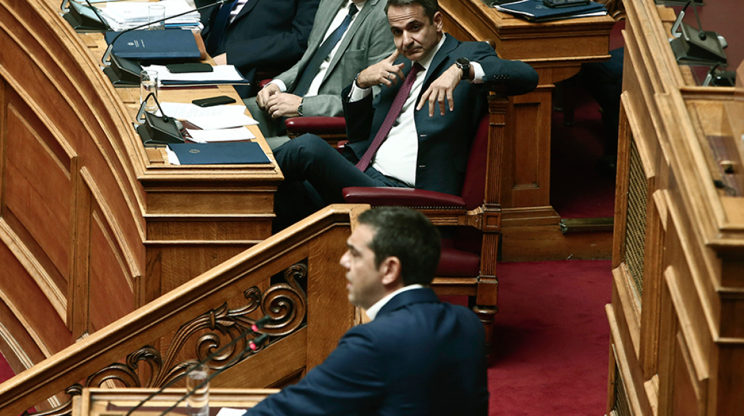 Κόντρα Τσίπρα-Μητσοτάκη στη Βουλή