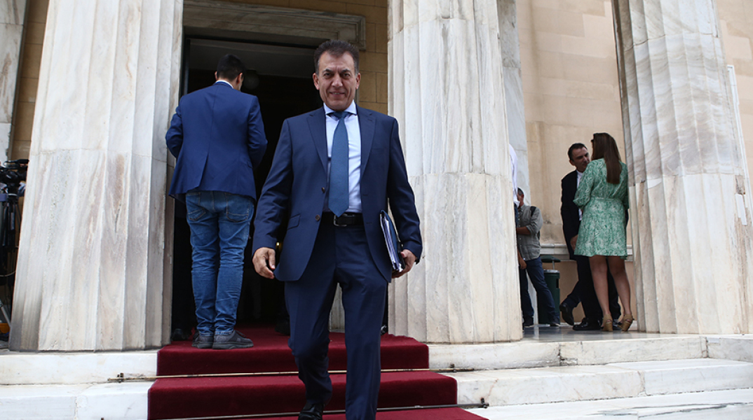 Γιάννης Βρούτσης