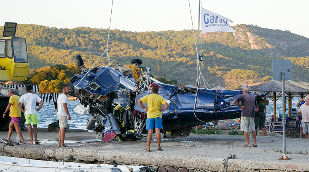 Πτώση ελικοπτέρου στον Πόρο