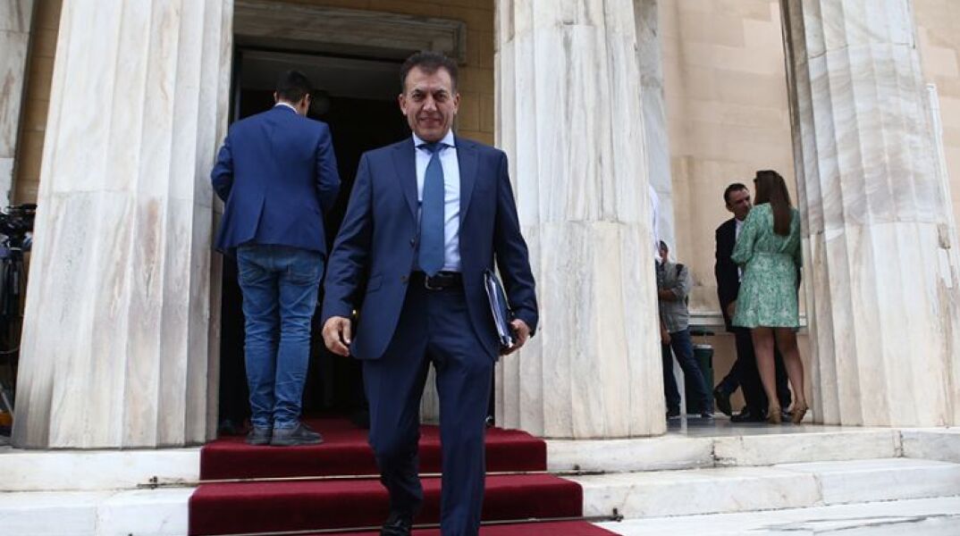 Γιάννης Βρούτσης