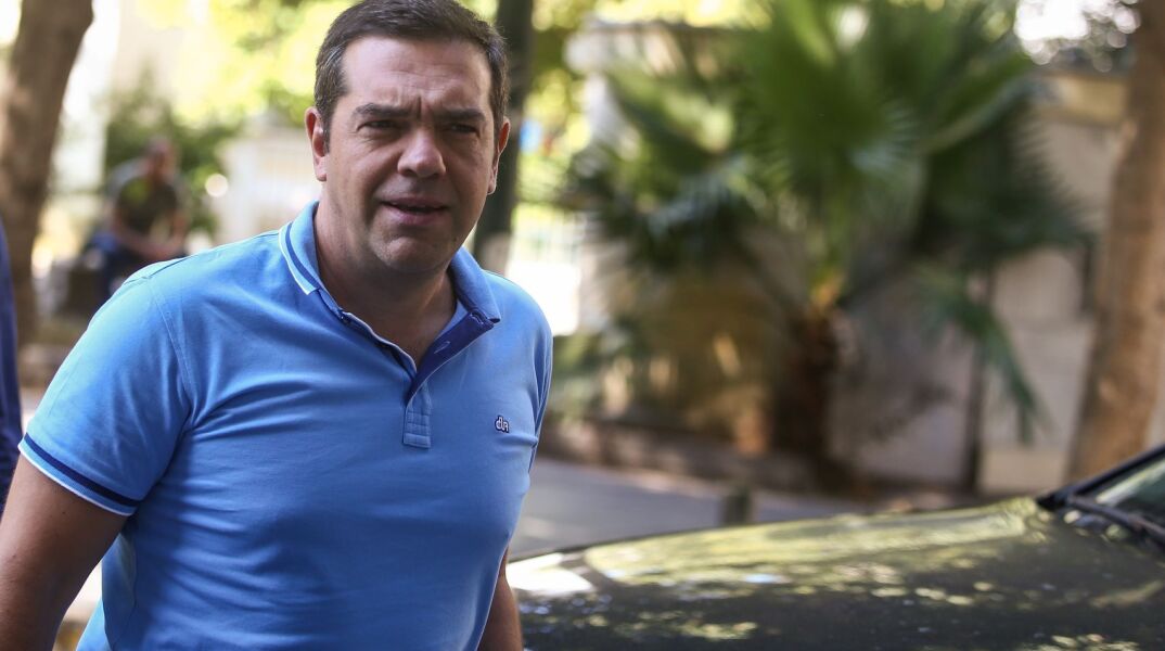 Ο Αλέξης Τσίπρας στη συνεδρίαση της Πολιτικής Γραμματείας του ΣΥΡΙΖΑ 