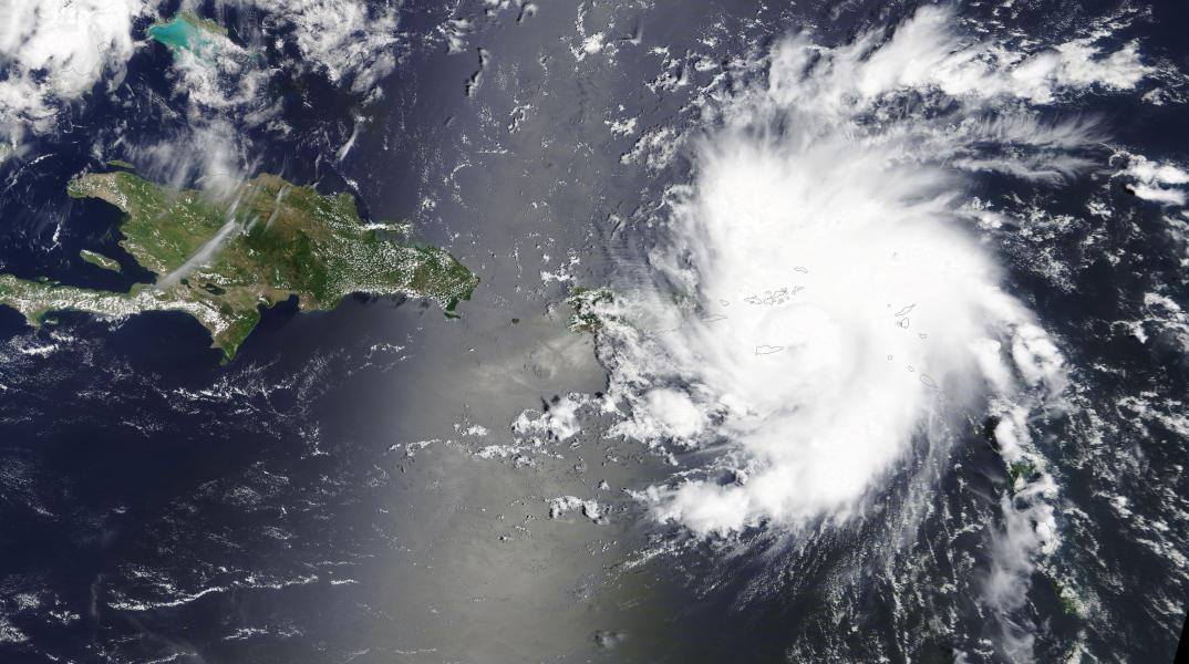 Κυκλώνας Ντόριαν - Εικόνα από δορυφόρο