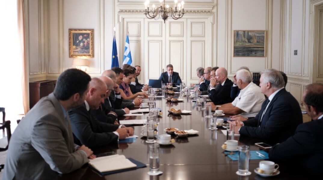 ΣΥΝΑΝΤΗΣΗ ΜΗΤΣΟΤΑΚΗ ΜΕ ΕΚΠΡΟΣΩΠΟΥΣ ΤΩΝ ΚΟΙΝΩΝΙΚΩΝ ΕΤΑΙΡΩΝ ΕΝΟΨΕΙ ΔΕΘ