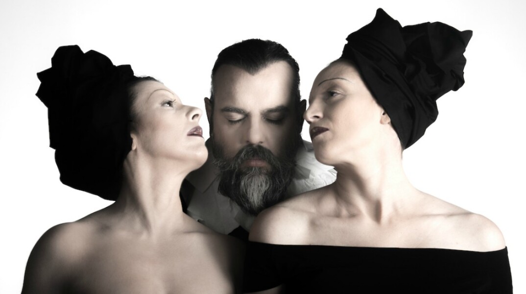 ritterntenefos, θέατρο του νέου κόσμου