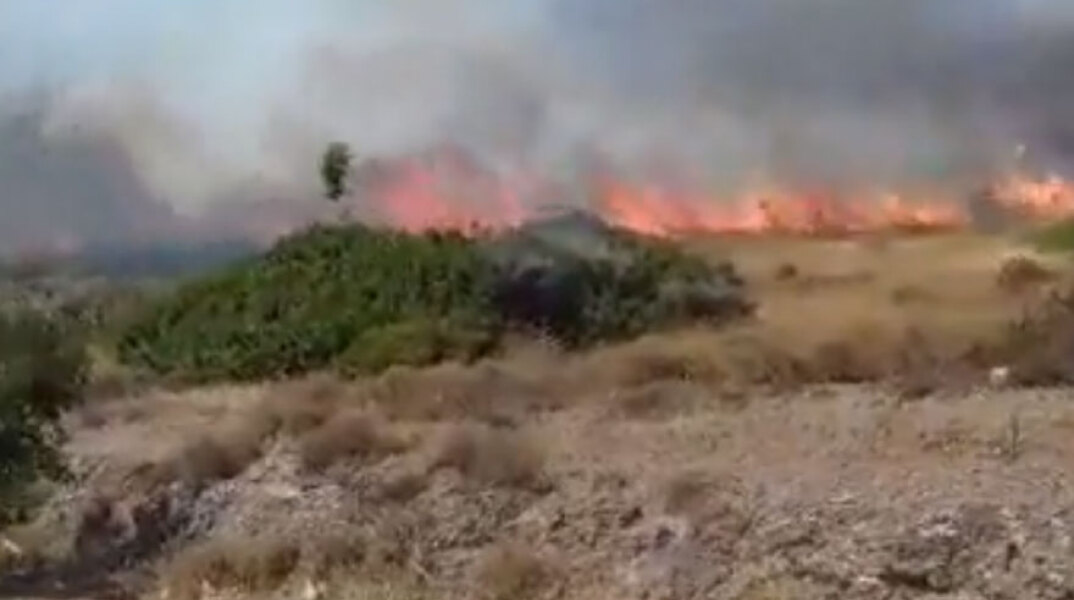 Μεγάλη πυρκαγιά στο Λαγονήσι