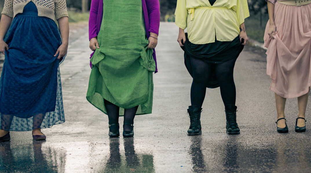 «Χρωματιστές γυναίκες ή δυο άσπρες φάλαινες» / 4ο Pocket Festival