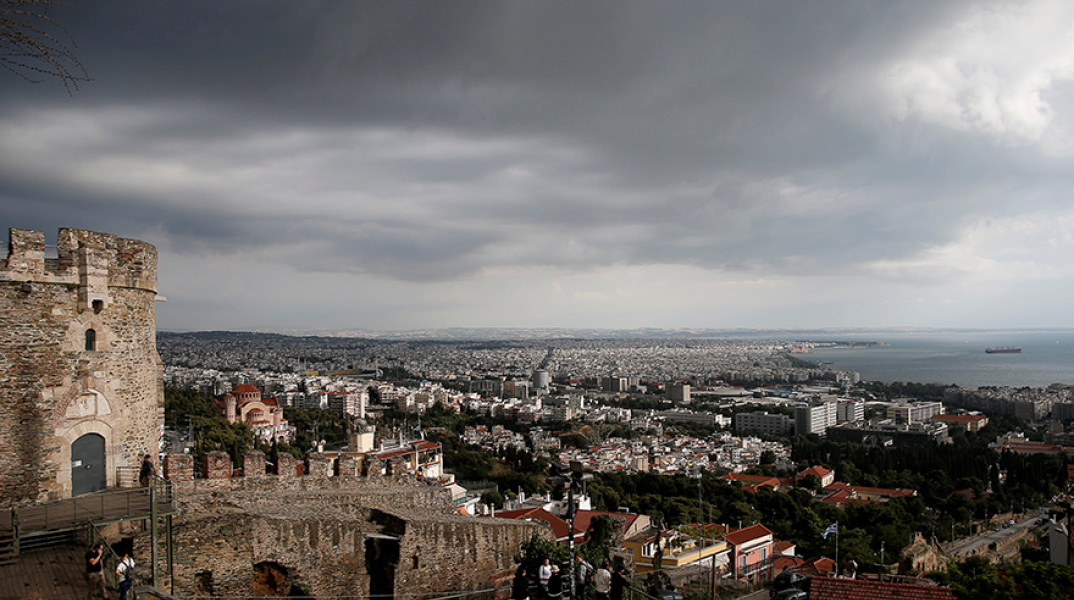 Συννεφιά στη Θεσσαλονίκη