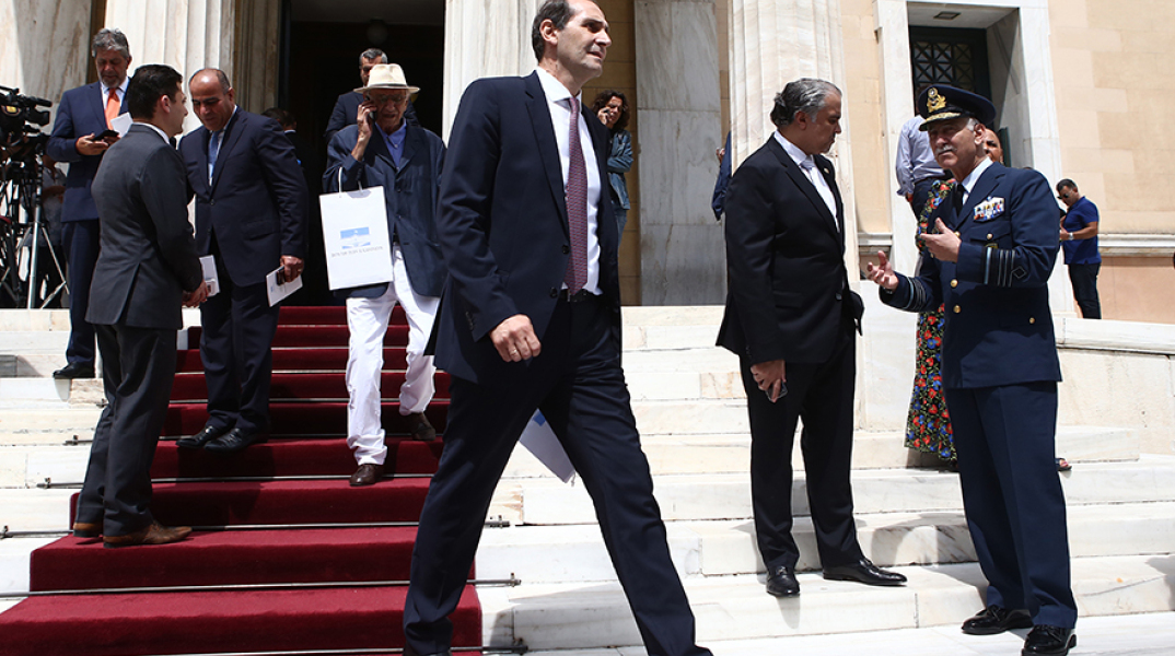 Απόστολος Βεσυρόπουλος