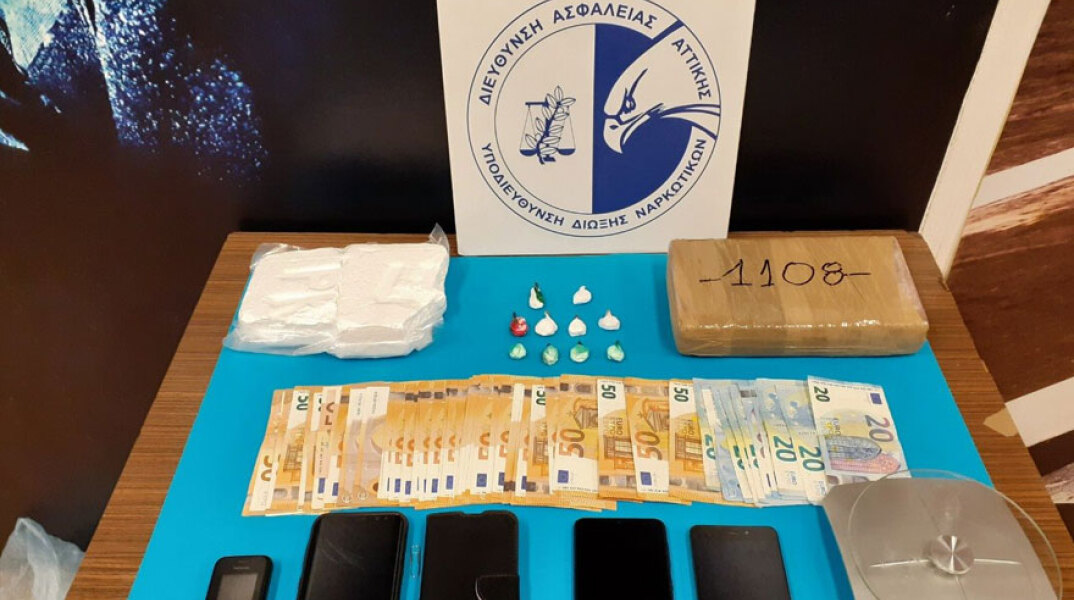 Κερατσίνι: Τρεις συλλήψεις για διακίνηση κοκαΐνης