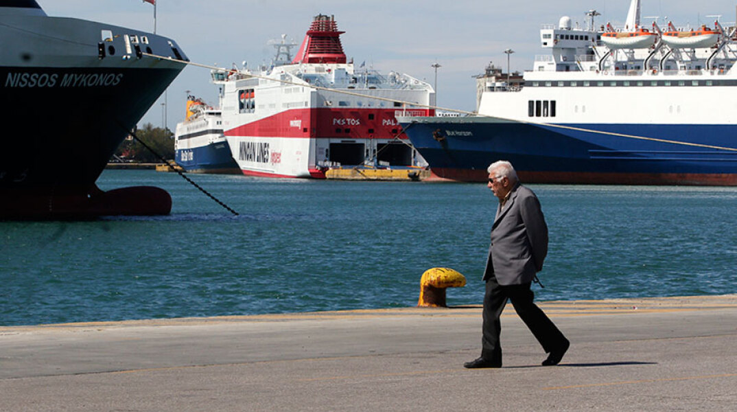 Δεμένα πλοία