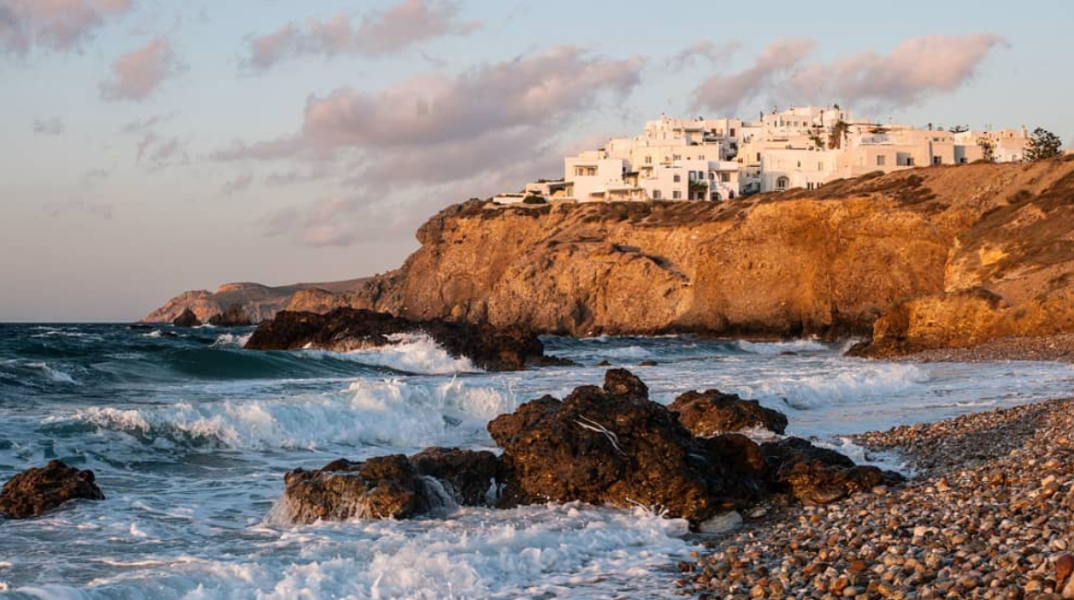 #athensvoice & you / Achilleas Skampas @achilleasskampas