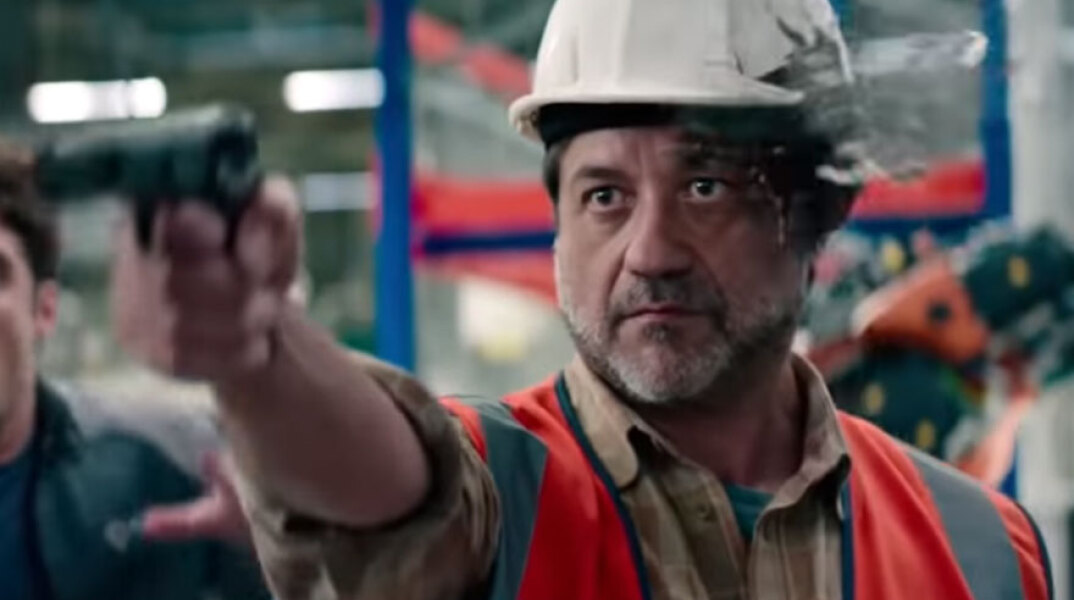 O «Αρτουρίτο» του Casa de Papel στο νέο τρέιλερ της ταινίας «Εξολοθρευτής: Σκοτεινό Πεπρωμένο»