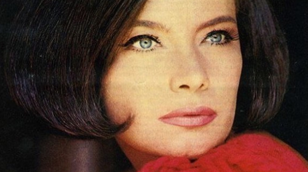 Τζένη Καρέζη