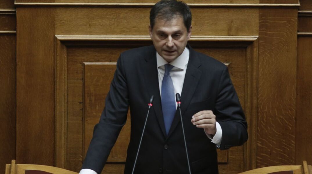 ΧΑΡΗΣ ΘΕΟΧΑΡΗΣ