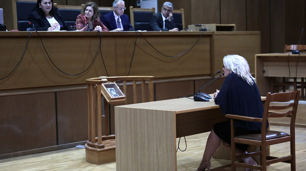 Ελένη Ζαρούλια