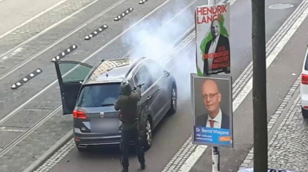 Ο ένοπλος που σκότωσε δύο ανθρώπους έξω από εβραϊκή συναγωγή στη Γερμανία