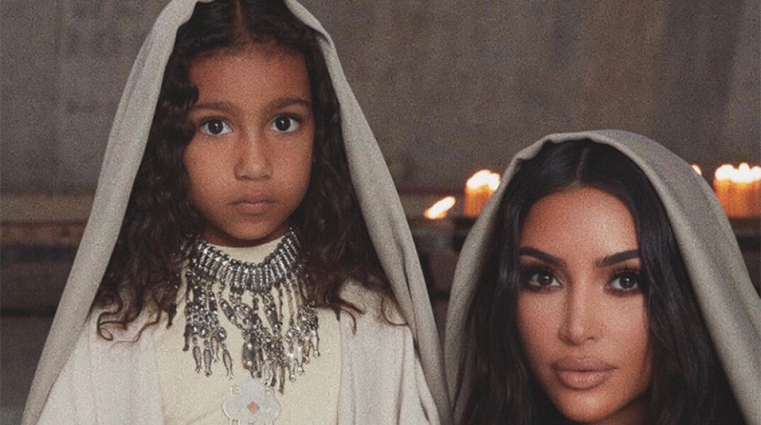 Η Κιμ Καρντάσιαν με την κόρη της στον καθεδρικό ναό στην Αρμενία