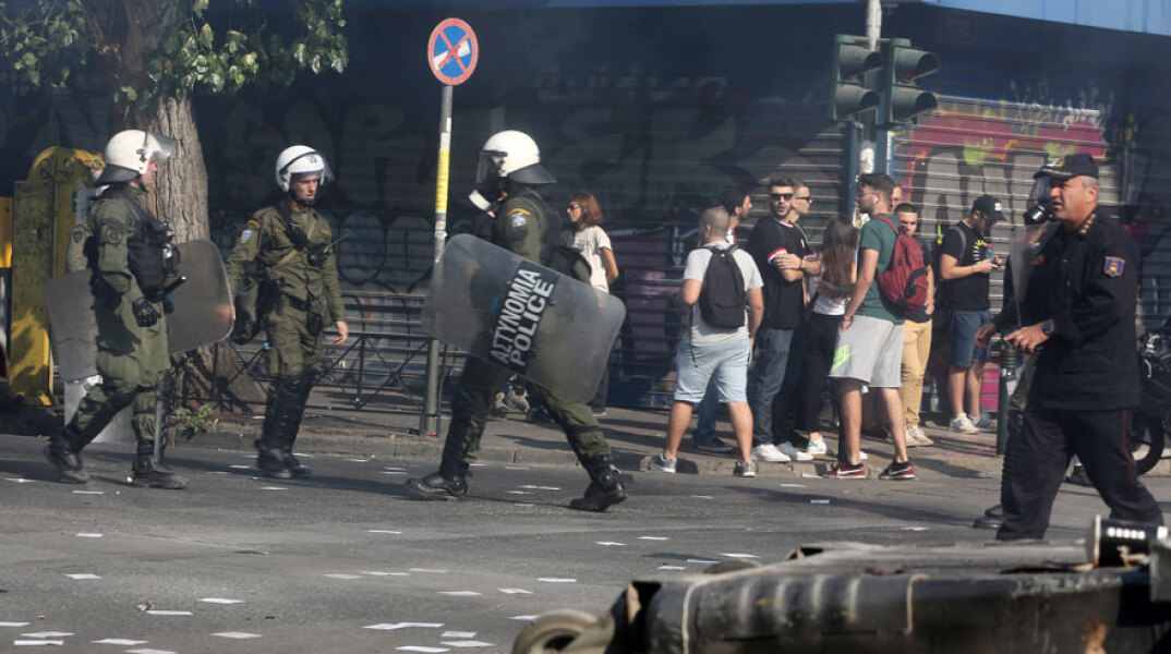 ΑΣΟΕ - Επεισόδια 