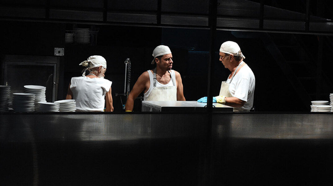 «Οι Λαντζέρηδες», Morris Panych, Σύγχρονο Θέατρο, ομάδα Νάμα, Ελένη Σκότη