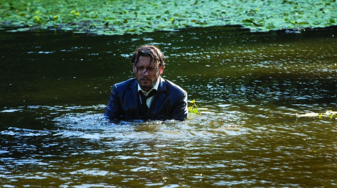 «Ποτέ δεν είναι αργά, κύριε καθηγητά (Richard Says Goodbye)» του Γουέιν Ρόμπερτ με τον Τζόνι Ντεπ