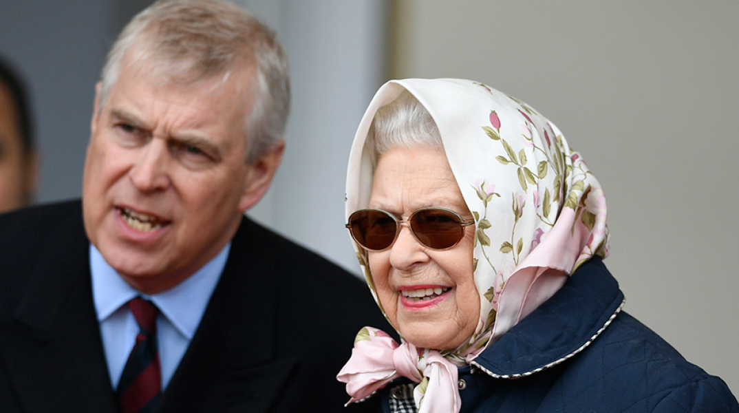 Πρίγκιπας Άντριου, Βασίλισσα Ελισάβετ Β'