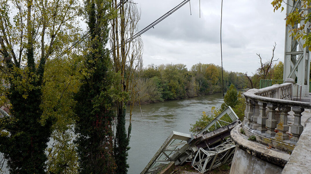 Κατάρρευση γέφυρας στην πόλη Τουλούζ - Δύο νεκροί